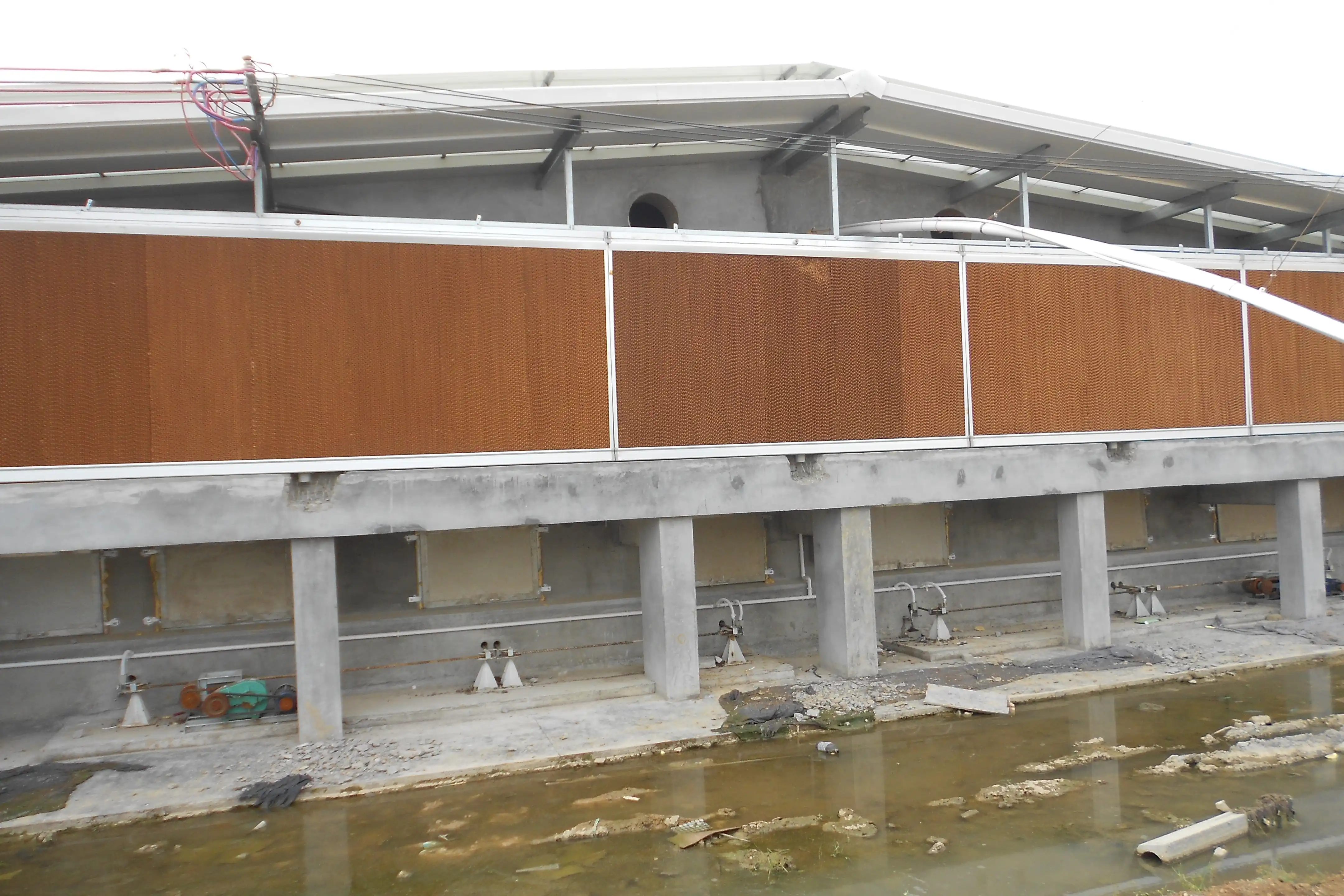 降温水帘墙案例